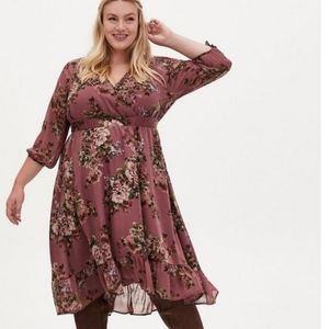 TORRID MIDI CHIFFON SURPLICE DRESS/ 2X.